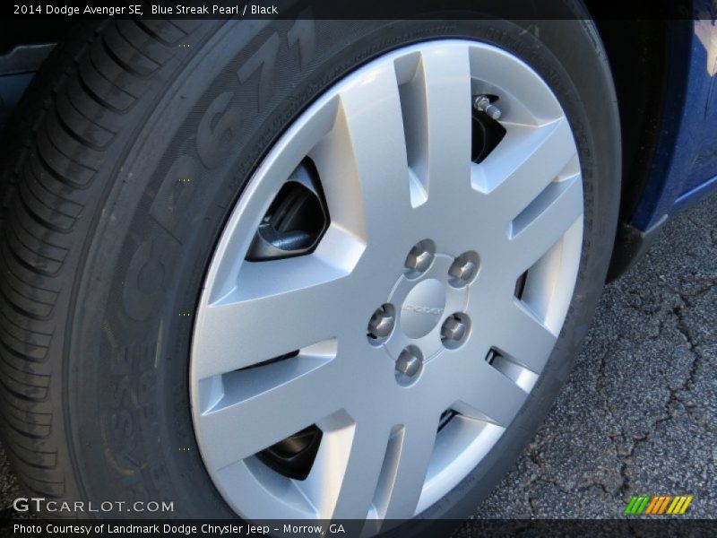 Blue Streak Pearl / Black 2014 Dodge Avenger SE