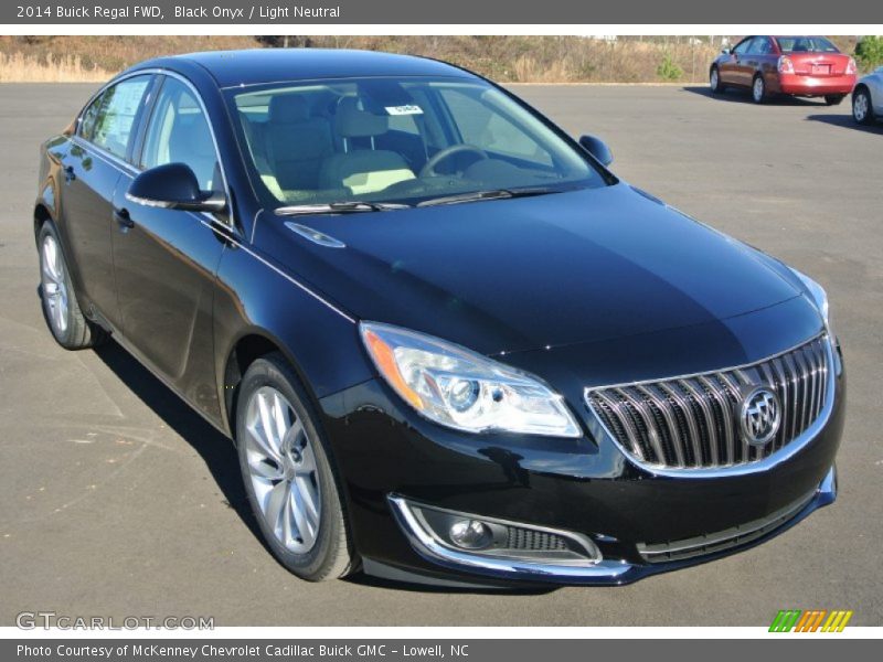 Black Onyx / Light Neutral 2014 Buick Regal FWD
