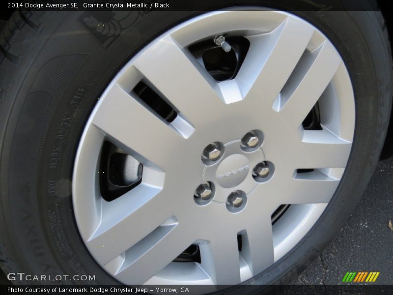 Granite Crystal Metallic / Black 2014 Dodge Avenger SE