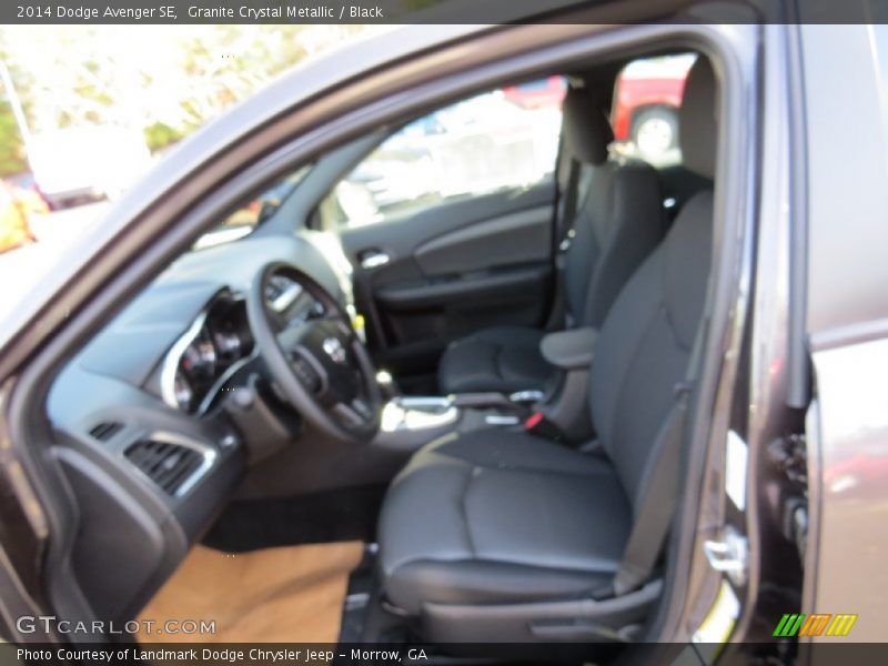 Granite Crystal Metallic / Black 2014 Dodge Avenger SE