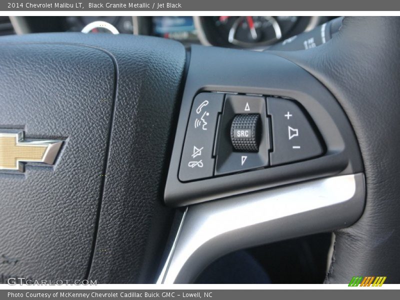 Controls of 2014 Malibu LT