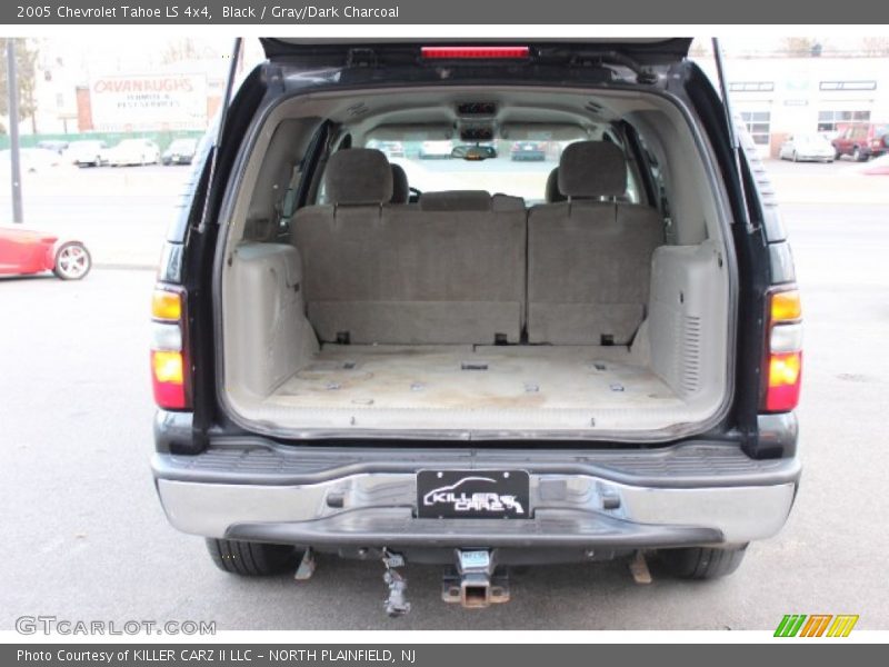 Black / Gray/Dark Charcoal 2005 Chevrolet Tahoe LS 4x4
