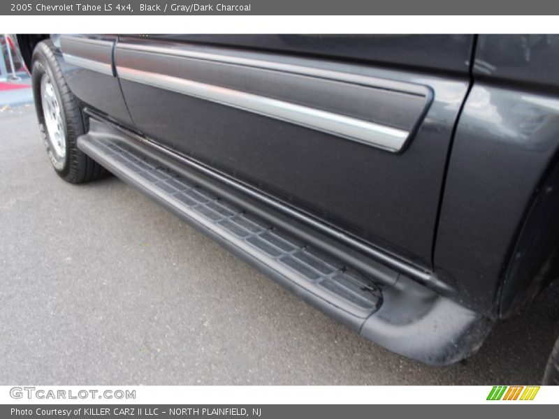 Black / Gray/Dark Charcoal 2005 Chevrolet Tahoe LS 4x4