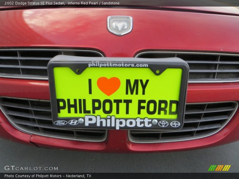 Inferno Red Pearl / Sandstone 2002 Dodge Stratus SE Plus Sedan