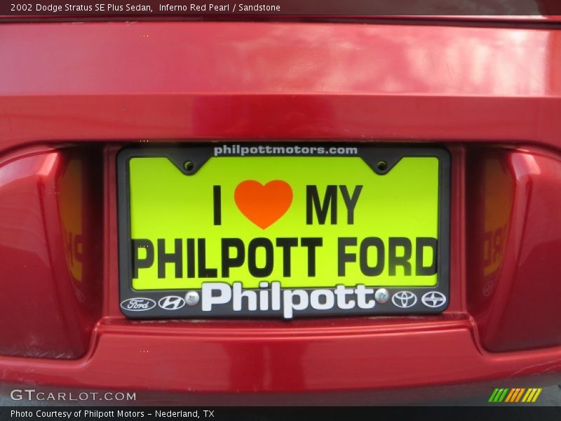 Inferno Red Pearl / Sandstone 2002 Dodge Stratus SE Plus Sedan
