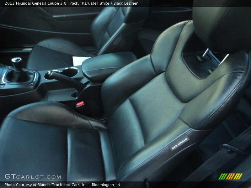 Karussell White / Black Leather 2012 Hyundai Genesis Coupe 3.8 Track