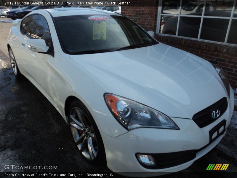 Karussell White / Black Leather 2012 Hyundai Genesis Coupe 3.8 Track