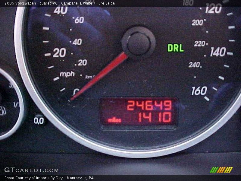Campanella White / Pure Beige 2006 Volkswagen Touareg V6