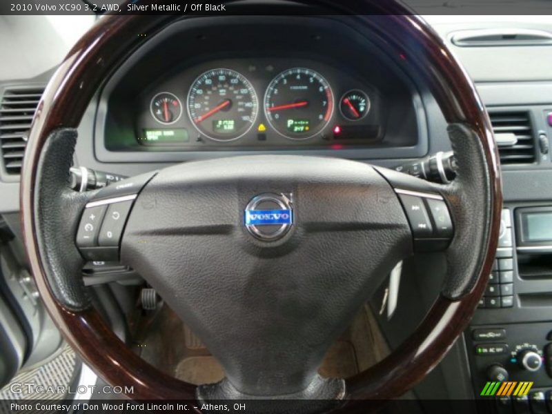 Silver Metallic / Off Black 2010 Volvo XC90 3.2 AWD