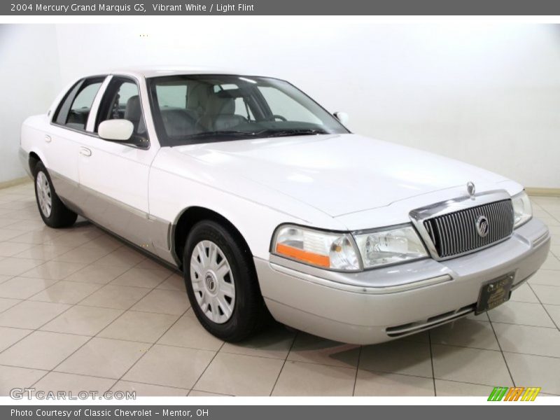 Vibrant White / Light Flint 2004 Mercury Grand Marquis GS