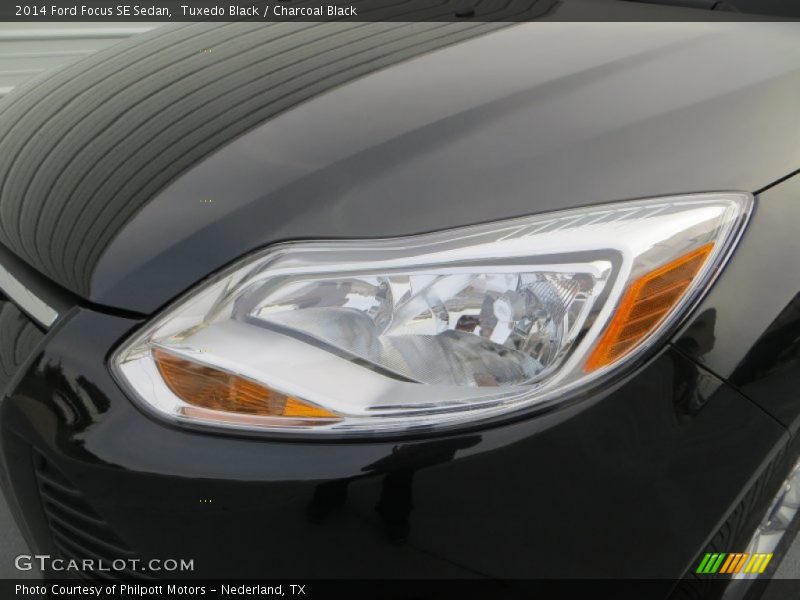 Tuxedo Black / Charcoal Black 2014 Ford Focus SE Sedan