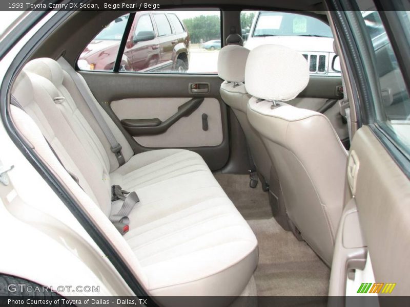 Beige Pearl / Beige 1993 Toyota Camry DX Sedan