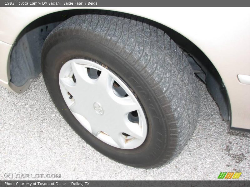 Beige Pearl / Beige 1993 Toyota Camry DX Sedan