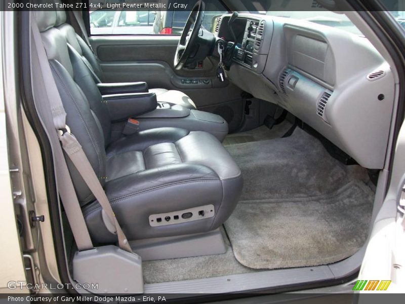 Light Pewter Metallic / Gray 2000 Chevrolet Tahoe Z71 4x4