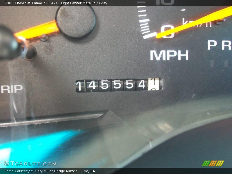 Light Pewter Metallic / Gray 2000 Chevrolet Tahoe Z71 4x4