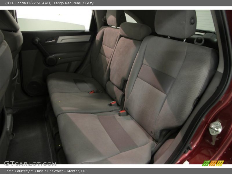 Tango Red Pearl / Gray 2011 Honda CR-V SE 4WD