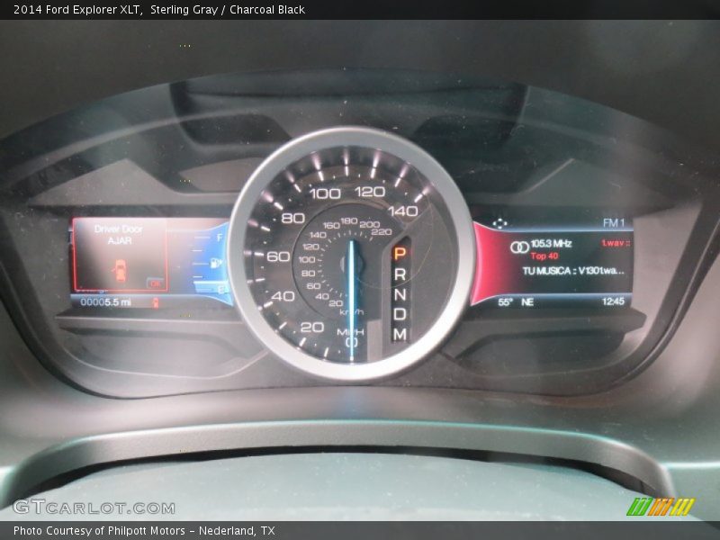 Sterling Gray / Charcoal Black 2014 Ford Explorer XLT