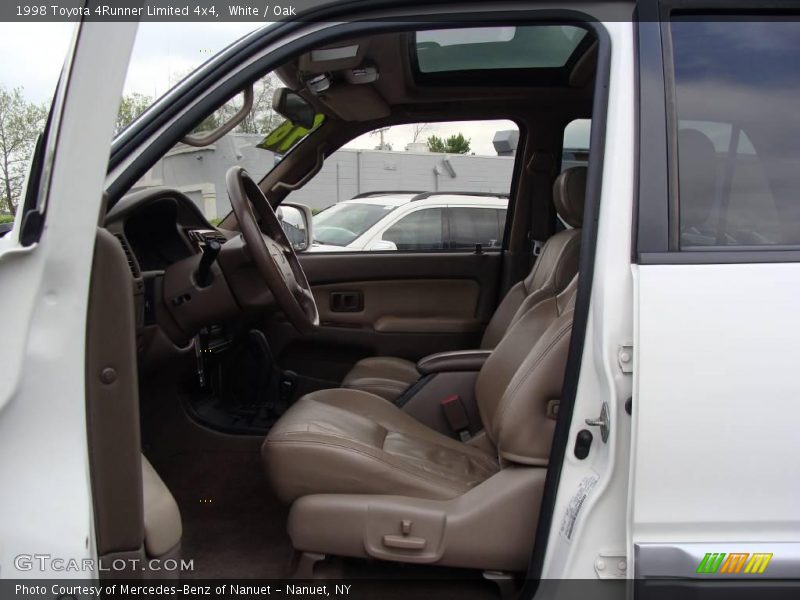 White / Oak 1998 Toyota 4Runner Limited 4x4