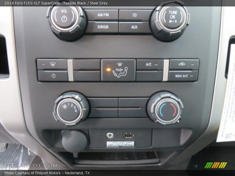 Controls of 2014 F150 XLT SuperCrew