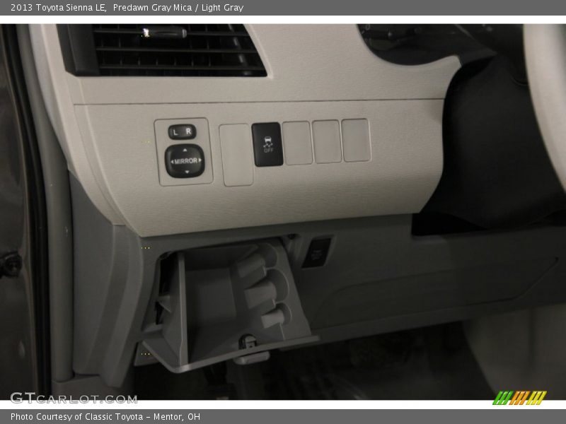 Predawn Gray Mica / Light Gray 2013 Toyota Sienna LE