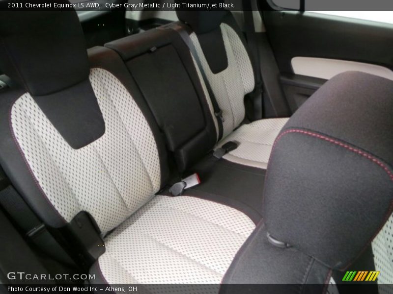 Cyber Gray Metallic / Light Titanium/Jet Black 2011 Chevrolet Equinox LS AWD