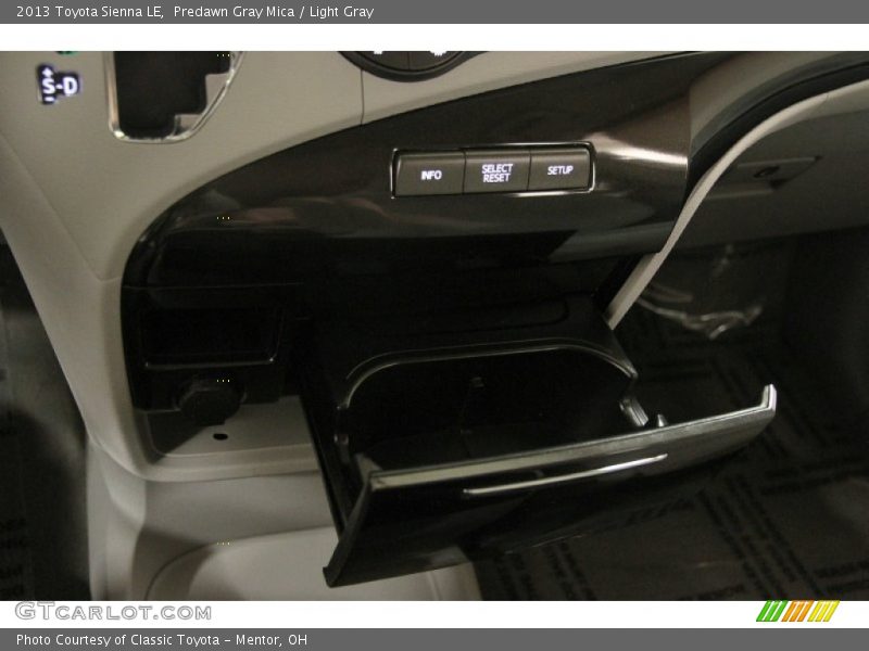 Predawn Gray Mica / Light Gray 2013 Toyota Sienna LE