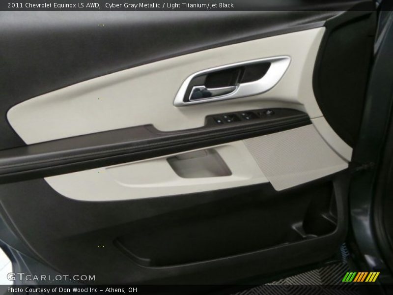 Cyber Gray Metallic / Light Titanium/Jet Black 2011 Chevrolet Equinox LS AWD