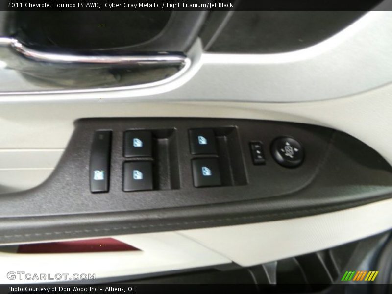 Cyber Gray Metallic / Light Titanium/Jet Black 2011 Chevrolet Equinox LS AWD