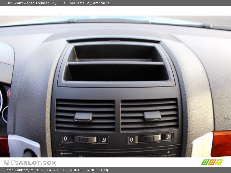 Blue Silver Metallic / Anthracite 2006 Volkswagen Touareg V6