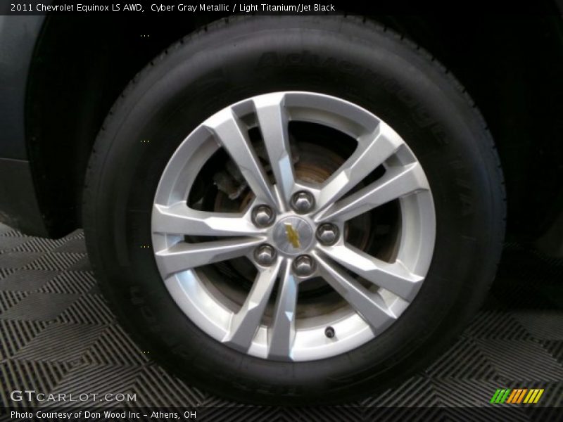 Cyber Gray Metallic / Light Titanium/Jet Black 2011 Chevrolet Equinox LS AWD