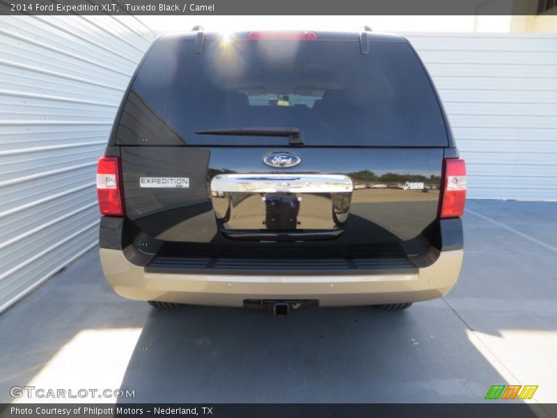 Tuxedo Black / Camel 2014 Ford Expedition XLT