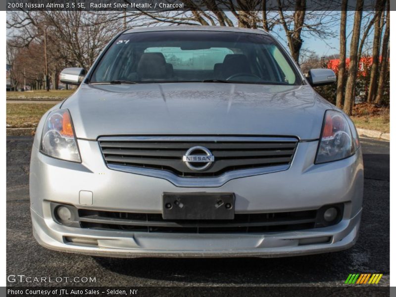 Radiant Silver Metallic / Charcoal 2008 Nissan Altima 3.5 SE