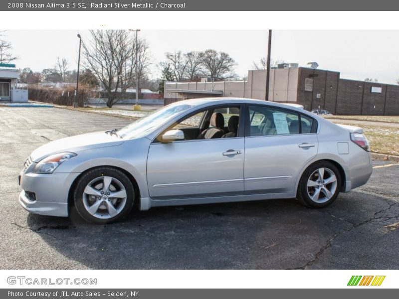 Radiant Silver Metallic / Charcoal 2008 Nissan Altima 3.5 SE