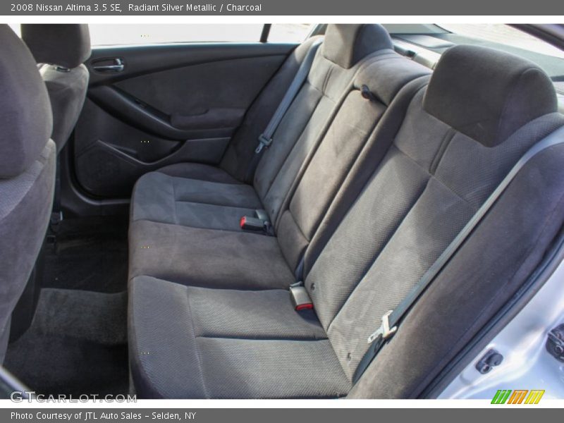 Radiant Silver Metallic / Charcoal 2008 Nissan Altima 3.5 SE