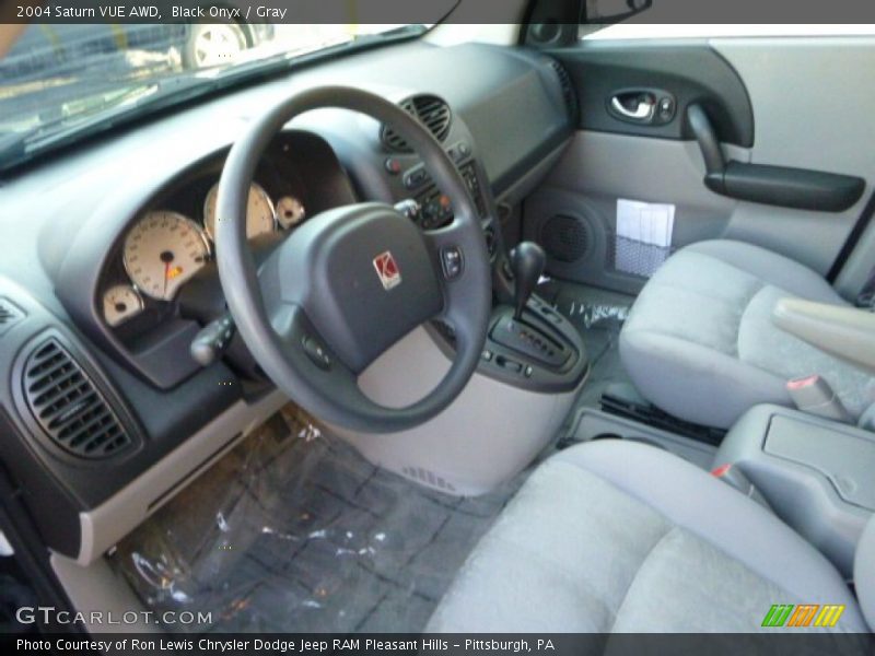 Black Onyx / Gray 2004 Saturn VUE AWD