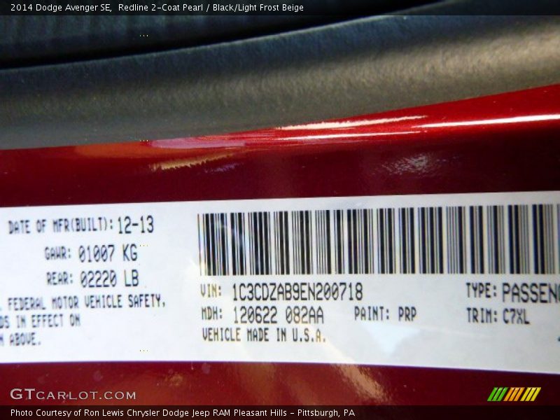 Redline 2-Coat Pearl / Black/Light Frost Beige 2014 Dodge Avenger SE