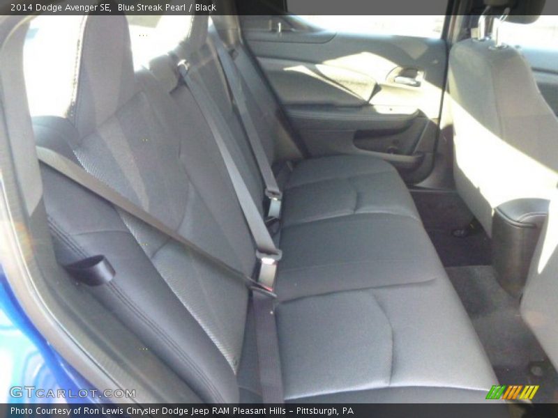 Blue Streak Pearl / Black 2014 Dodge Avenger SE