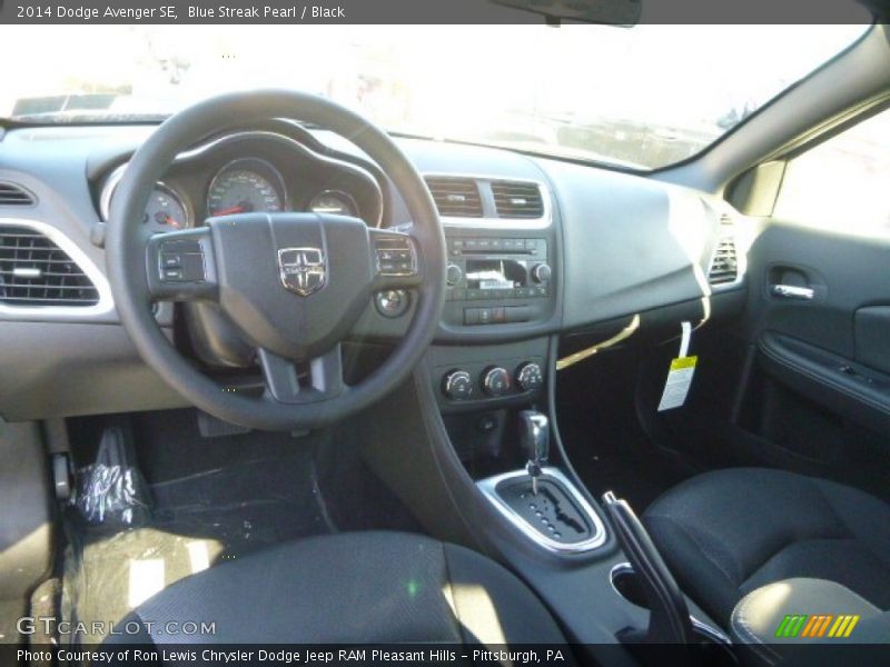 Blue Streak Pearl / Black 2014 Dodge Avenger SE