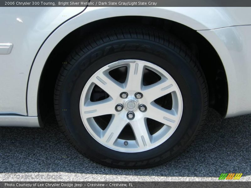 Bright Silver Metallic / Dark Slate Gray/Light Slate Gray 2006 Chrysler 300 Touring
