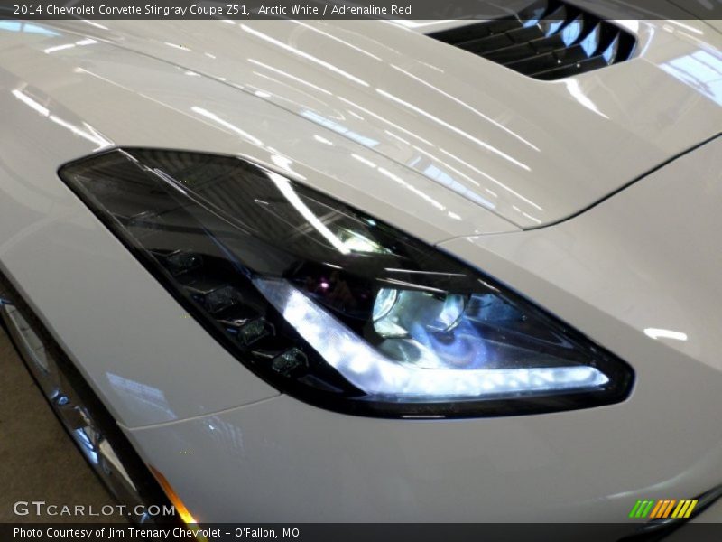Arctic White / Adrenaline Red 2014 Chevrolet Corvette Stingray Coupe Z51