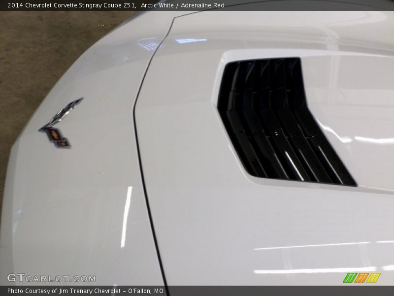 Arctic White / Adrenaline Red 2014 Chevrolet Corvette Stingray Coupe Z51