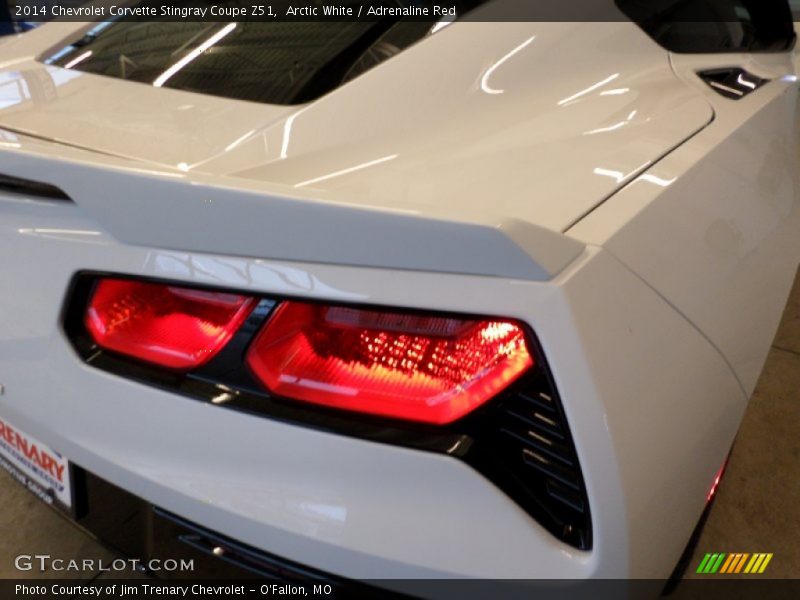 Arctic White / Adrenaline Red 2014 Chevrolet Corvette Stingray Coupe Z51