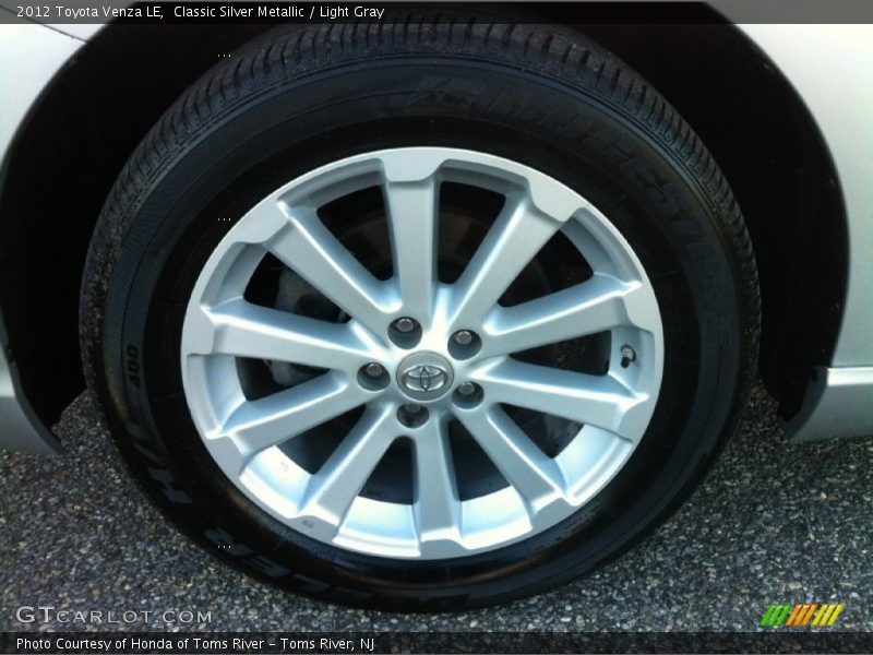 Classic Silver Metallic / Light Gray 2012 Toyota Venza LE