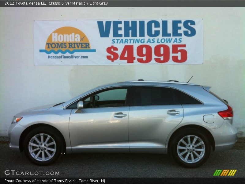 Classic Silver Metallic / Light Gray 2012 Toyota Venza LE