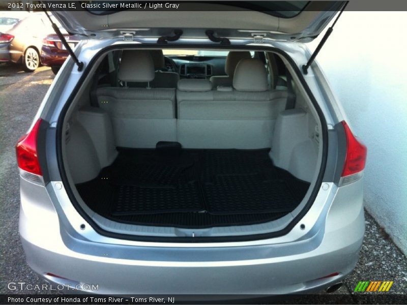 Classic Silver Metallic / Light Gray 2012 Toyota Venza LE
