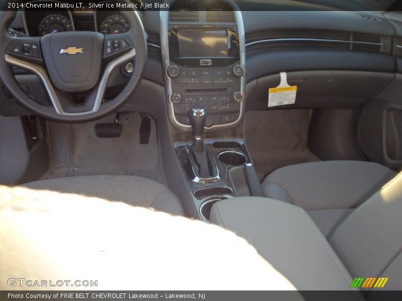 Silver Ice Metallic / Jet Black 2014 Chevrolet Malibu LT
