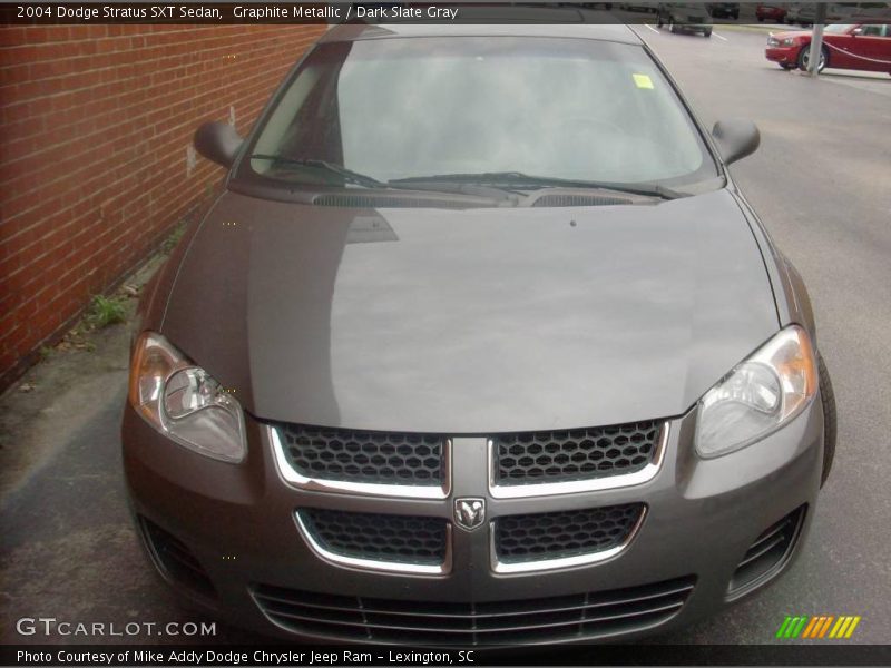 Graphite Metallic / Dark Slate Gray 2004 Dodge Stratus SXT Sedan