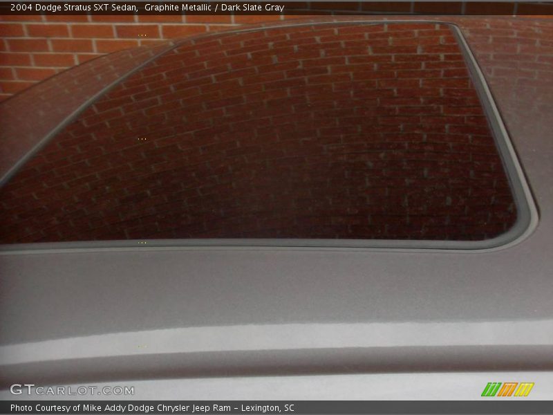 Graphite Metallic / Dark Slate Gray 2004 Dodge Stratus SXT Sedan