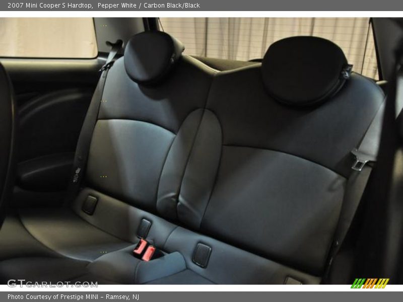 Pepper White / Carbon Black/Black 2007 Mini Cooper S Hardtop