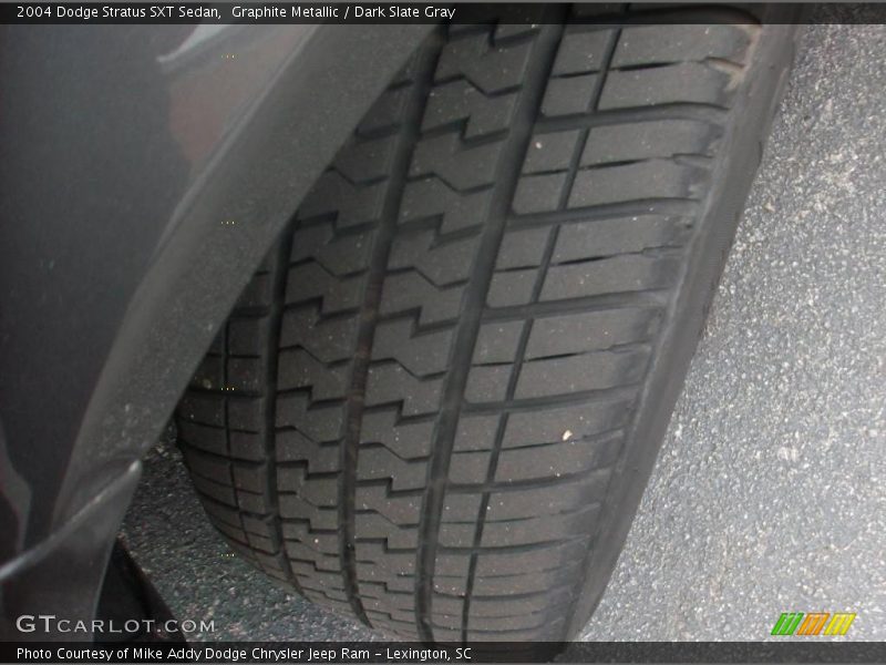Graphite Metallic / Dark Slate Gray 2004 Dodge Stratus SXT Sedan